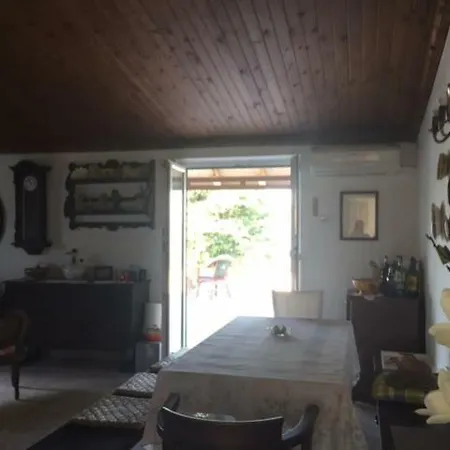 Bonjolo Villa